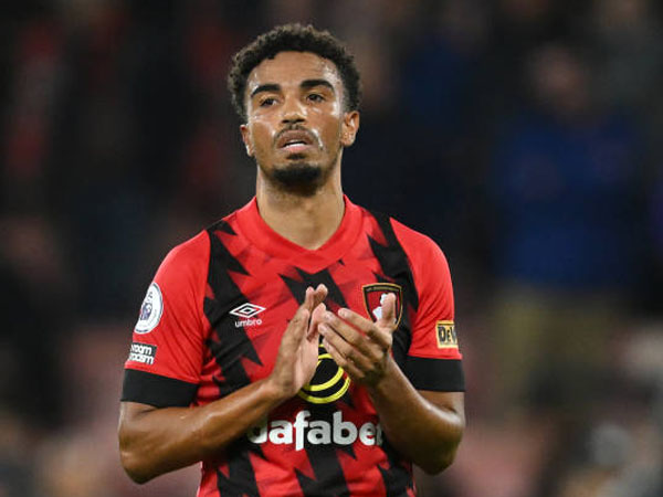 Mantan Gelandang Bournemouth, Junior Stanislas Resmi Umumkan Pensiun