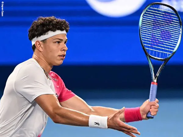 Ben Shelton Tertatih-Tatih Selesaikan Laga Pembuka Di Tokyo