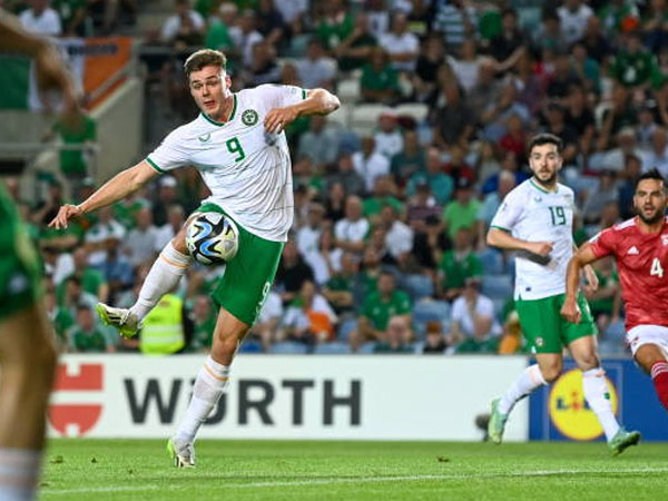 Evan Ferguson Cetak Gol, Republik Irlandia Menang Besar Atas Gibraltar