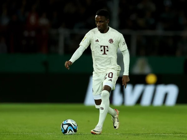 Lama Terabaikan, Bouna Sarr Akan Tinggalkan Bayern di Musim Panas 2024