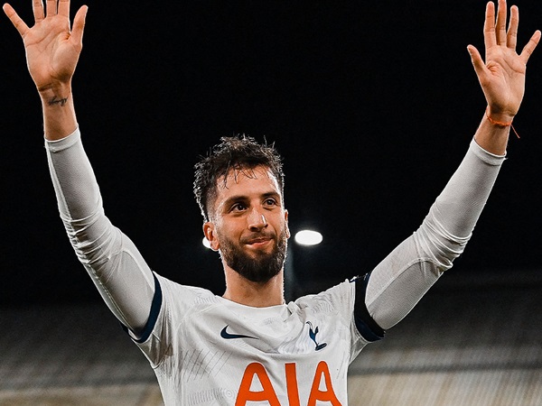Main Perdana, Bentancur Kirim Pesan Mengeharukan Pada Fans Tottenham