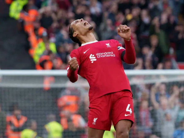 Legenda Premier League Mengklaim Jaap Stam Lebih Baik Dari Virgil van Dijk