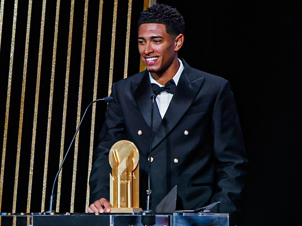 Bintang Real Madrid Jude Bellingham Raih Kopa Trophy 2023