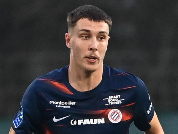 Perkuat Lini Belakang, Maxime Esteve Masuk Daftar Incaran Milan