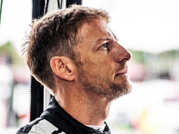 Jenson Button Sempat Berminat Jadi Pebalap Red Bull untuk F1 2009