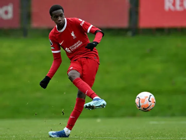Virgil van Dijk Terpukau oleh Bakat Muda Liverpool Ini