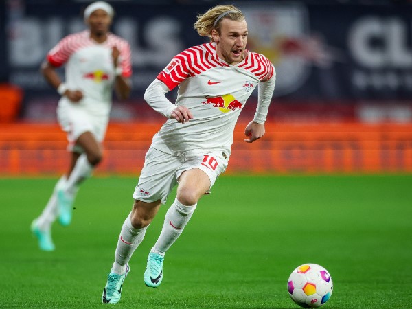 Emil Forsberg Tolak Komentari Rumor Transfernya ke MLS
