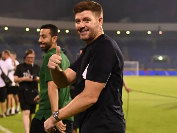 Gerrard Sebut Ronaldo Pemain Terhebat, Meski Pernah Soroti Messi