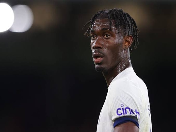 Jelang Jadwal Sibuk, Bissouma Klaim Tottenham Tidak Merasa Tertekan