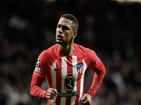 Lino Tonton Aksi Dua Bintang Real Madrid Untuk Tingkatkan Permainan