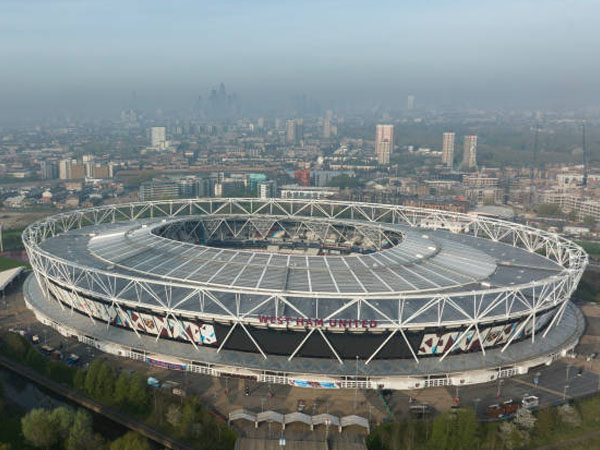 Banyak Sponsor Bersaing Dapatkan Hak Penamaan Stadion West Ham United