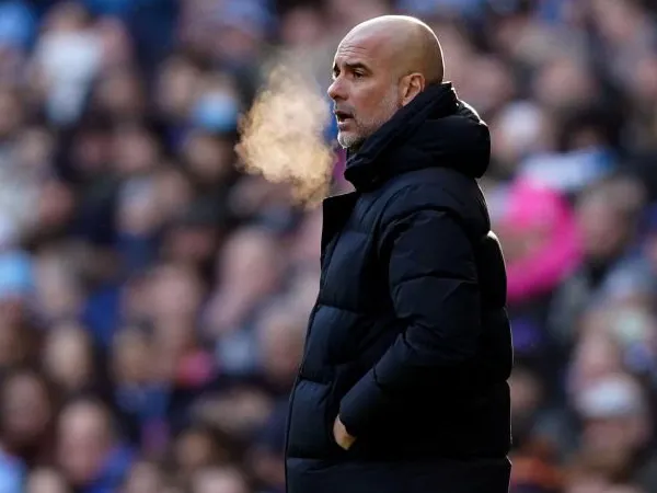 Pep Guardiola Beri Penghormatan Pada Terry Venables