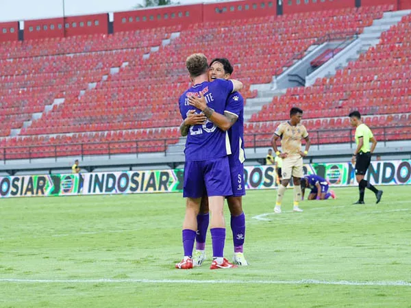 Persik Kediri Tekuk Arema FC, Debut Sempurna Ze Valente dan Irfan Bachdim