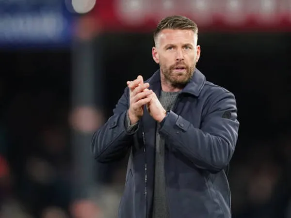 Rob Edwards Puji Thomas Frank Sebagai Salah Satu Manajer Terbaik di EPL