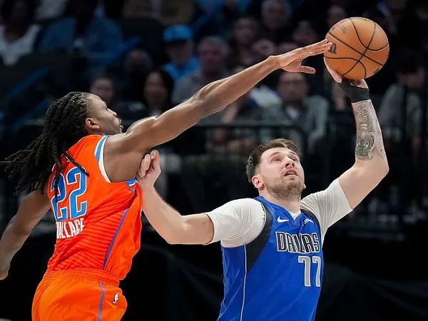 Luka Doncic kecewa Mavericks tumbang di tangan Thunder.