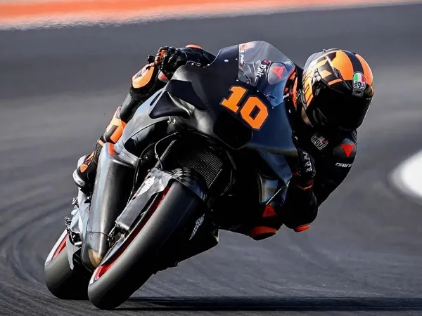 Rasa percaya diri Luca Marini bertambah ketika bergabung dengan Repsol Honda.