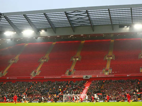 Anfield Road Stand Bisa Dibuka Saat Liverpool Jamu Manchester United