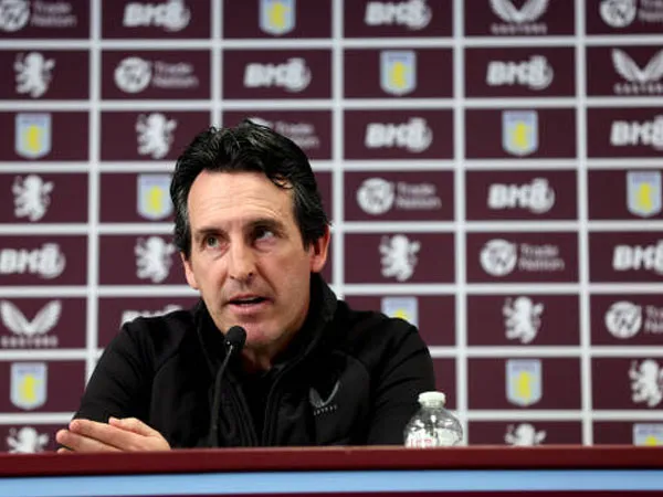Unai Emery Minta Pendukung Aston Villa Tidak Pikirkan Ambisi Jangka Panjang