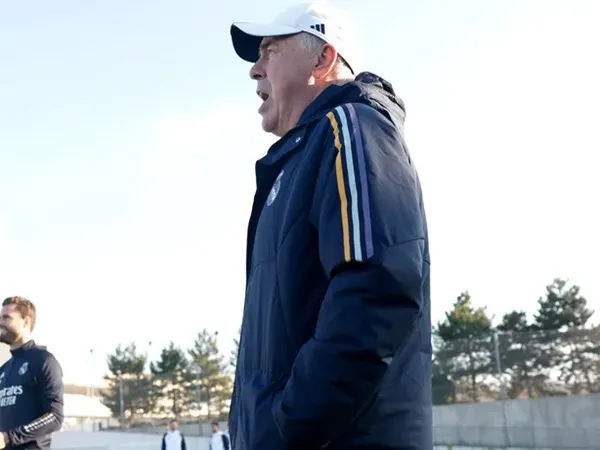 Ancelotti Tak Mengesampingkan Operasi untuk Jude Bellingham