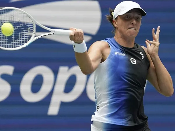 Dipuji Novak Djokovic Tentang Mentalitas, Ini Respon Iga Swiatek