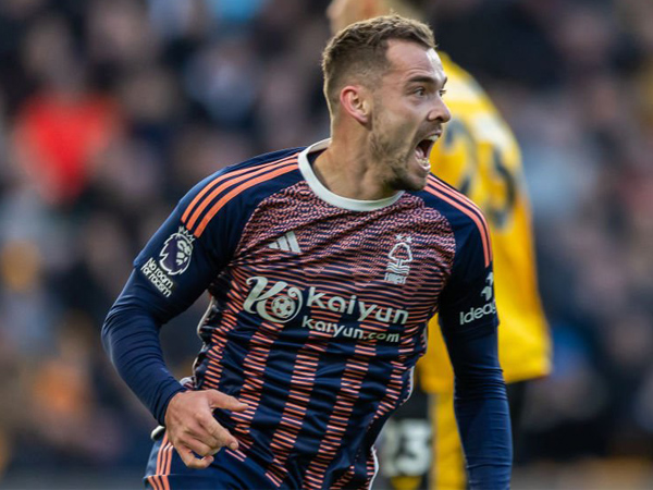 Harry Toffolo Syukuri Hasil Imbang Nottingham di Markas Wolves