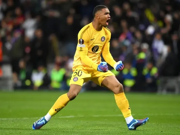 Mulai Cari Pewaris Manuel Neuer, Bayern Munich Pantau Kiper Toulouse FC