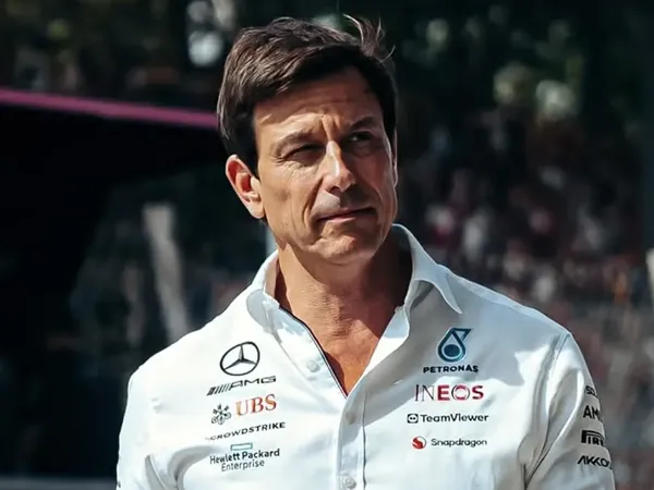Mercedes, Toto Wolff