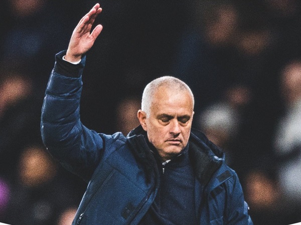 Jose Mourinho Kembali Sindir Tottenham, Masih Baper Dipecat?