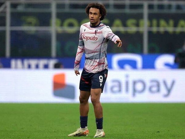 Milan Dihadang Bayern Untuk Dapatkan Tanda Tangan Joshua Zirkzee