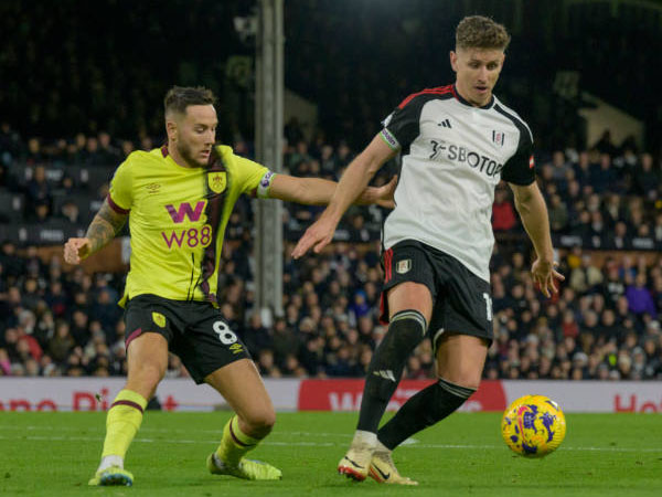 Tom Cairney Akui Fulham Jauh Lebih 'Lapar' Setelah Kalah Dari Burnley