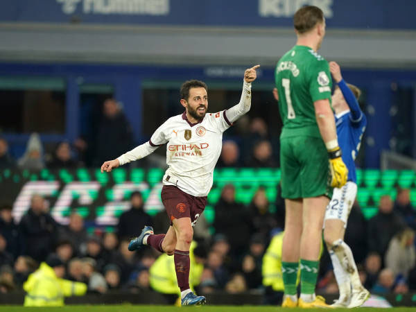 Hasil Pertandingan Premier League: Everton 1-3 Manchester City