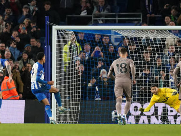 Hasil Pertandingan Premier League: Brighton 4-2 Tottenham