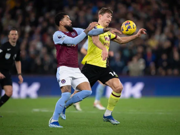 Statistik Menarik Setelah Aston Villa Menang 3-2 Atas Burnley