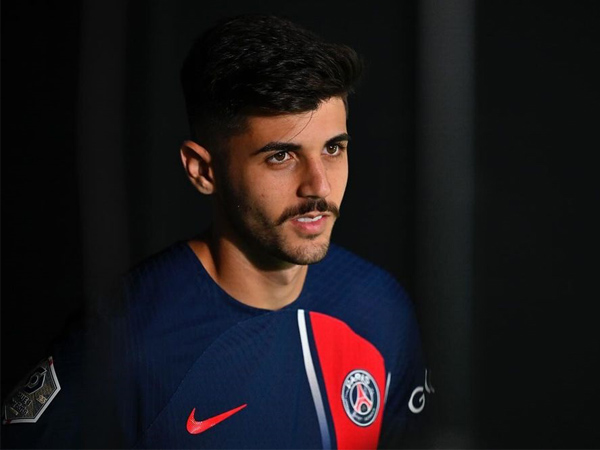 Lucas Beraldo Yakin Bakal Cocok dengan Gaya Bermain Luis Enrique