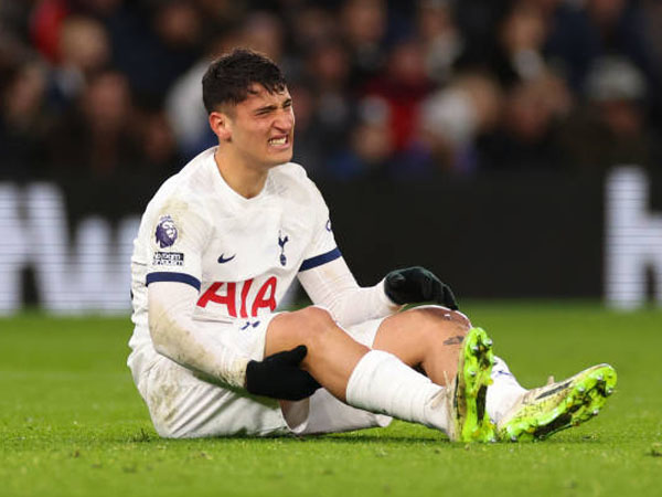 Cedera Lutut, Alejo Veliz Absen Bela Tottenham Selama Beberapa Bulan