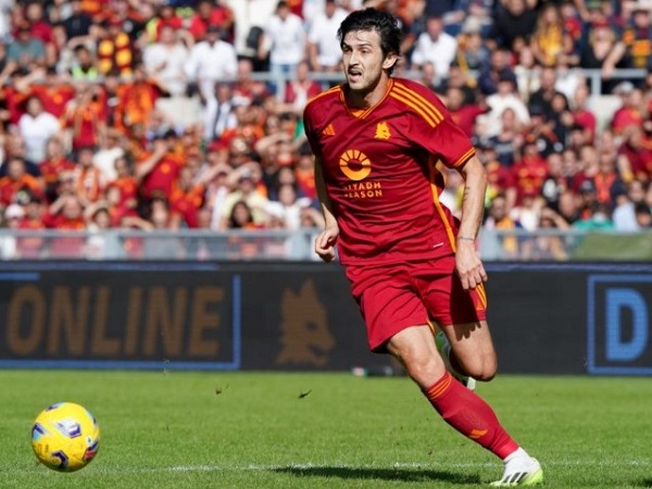 Sevilla FC Tertarik Datangkan Sardar Azmoun dari Bayer Leverkusen