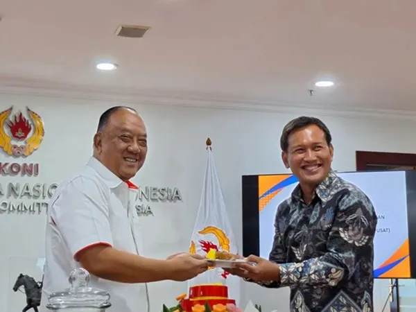 Ketua Umum KONI Pusat Letjen TNI Purn. Marciano Norman. (ANTARA/FAJAR SATRIYO)