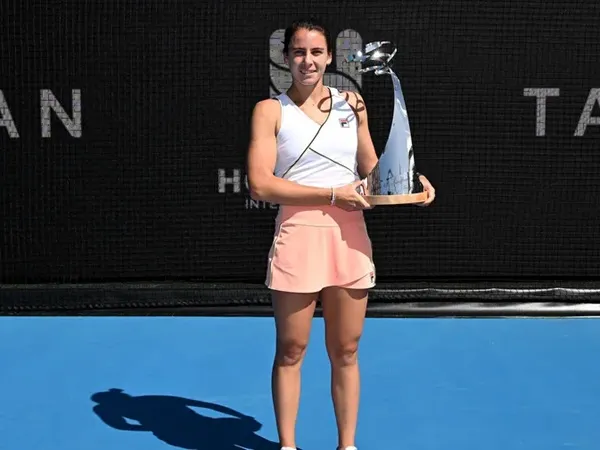Bungkam Elise Mertens, Emma Navarro Nikmati Gelar Pertama Di Hobart
