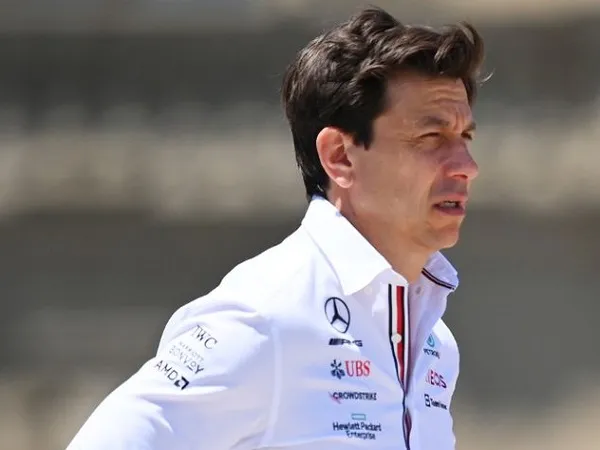 Toto Wolff Sepakat Tetap jadi Kepala Tim Mercedes Selama Tiga Tahun
