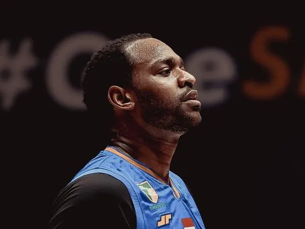 Satria Muda Kehilangan Myke Henry Saat Lawan Pelita Jaya