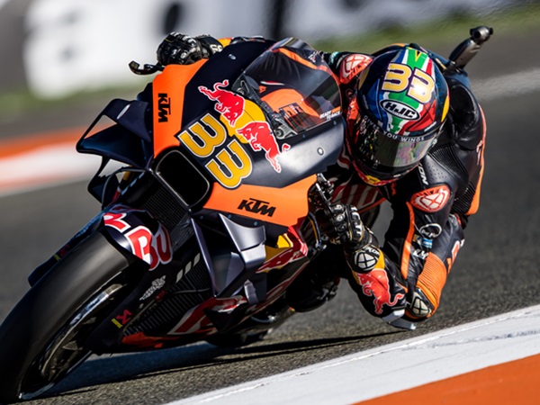 Brad Binder Ngaku Ketagihan Balapan Sprint Race