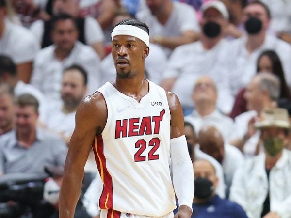 Jimmy Butler Buka Suara Mengenai Kepergian Kyle Lowry