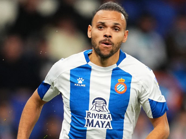 Manchester United Ditawari Martin Braithwaite, Berminat?