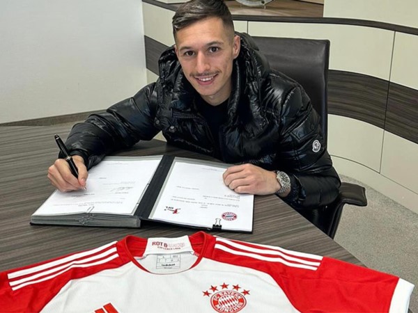 Bayern Munich Resmi Boyong Bryan Zaragoza pada Musim Dingin 2024