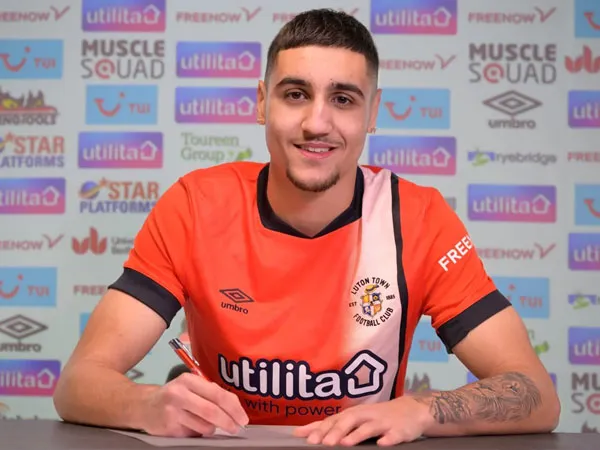 Luton Town Resmi Datangkan Penyerang Muda Reading, Taylan Harris