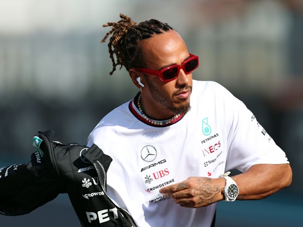 Gabung Ferrari, Lewis Hamilton Berpeluang Samai Rekor Legenda F1