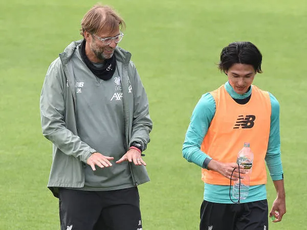 Takumi Minamino Terkejut Dengar Kabar Jurgen Klopp Tinggalkan Liverpool