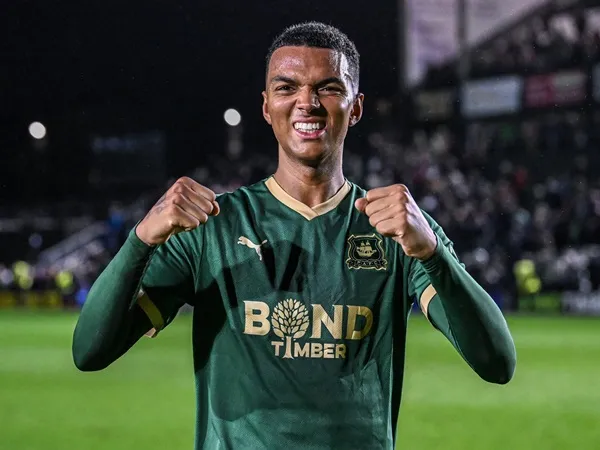 Striker incaran Lazio