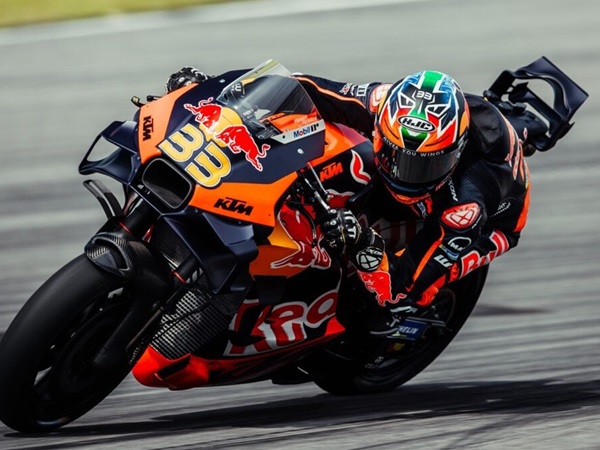 Brad Binder Ternyata Pakai Mesin Motor Lawas di Sepang