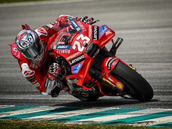 Kelihaian Enea Bastianini di Atas Motor Ducati Bikin Marquez Iri